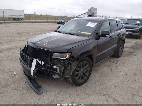 1C4RJFCT8KC609030 2019 JEEP GRAND CHEROKEE - Image 2