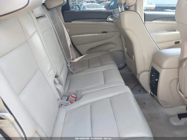1C4RJFCT9GC493067 2016 JEEP GRAND CHEROKEE - Image 8