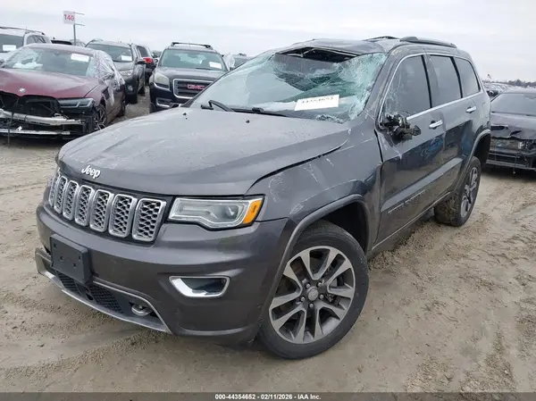 1C4RJFCT9HC749127 2017 JEEP GRAND CHEROKEE - Image 2