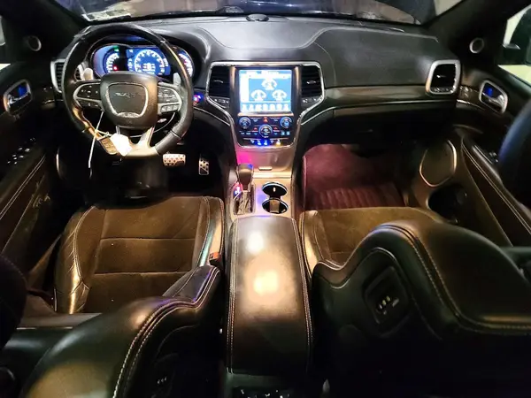 1C4RJFDJ1HC637581 2017 JEEP GRAND CHEROKEE - Image 8
