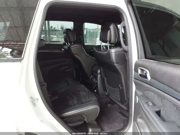 1C4RJFDJ1HC772303 2017 JEEP GRAND CHEROKEE - Image 8