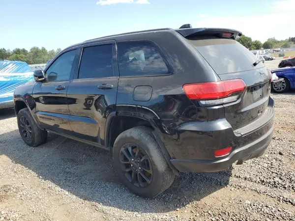 1C4RJFDJ3HC623794 2017 JEEP GRAND CHEROKEE - Image 2