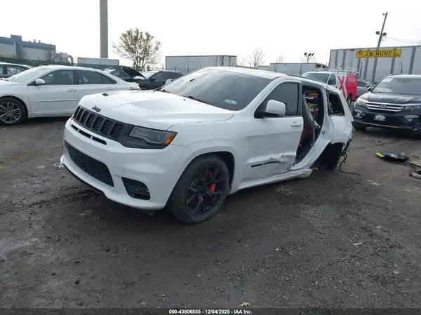 1C4RJFDJ3LC213117 2020 JEEP GRAND CHEROKEE - Image 2