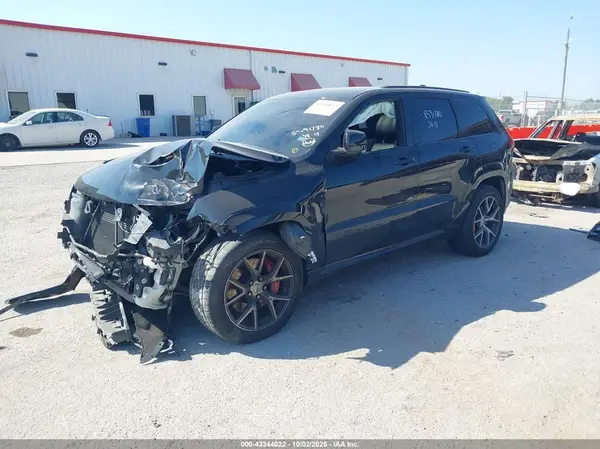1C4RJFDJ6HC667689 2017 JEEP GRAND CHEROKEE - Image 2