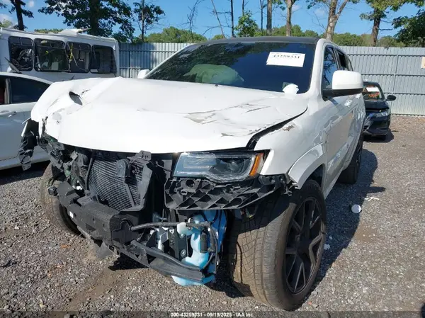 1C4RJFDJ6JC369858 2018 JEEP GRAND CHEROKEE - Image 2