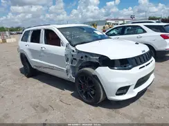 1C4RJFDJ8HC902061 2017 JEEP GRAND CHEROKEE