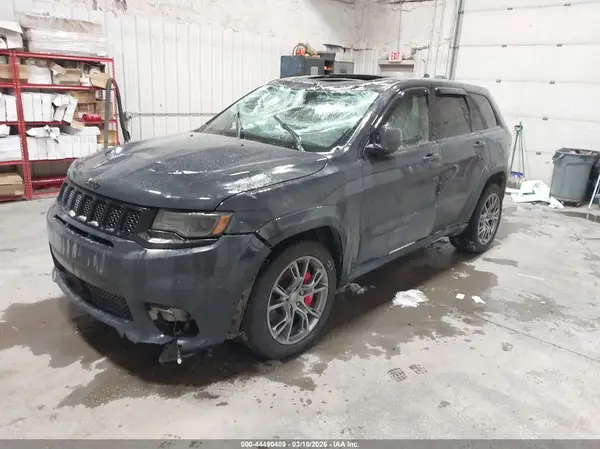 1C4RJFDJ9JC195882 2018 JEEP GRAND CHEROKEE - Image 2
