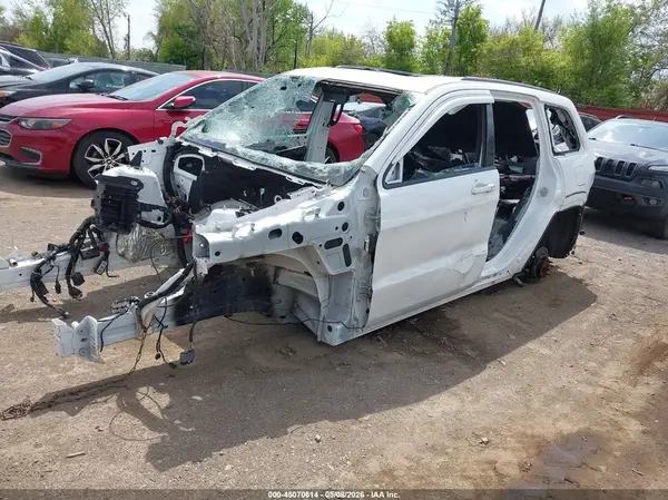 1C4RJFDJXHC814046 2017 JEEP GRAND CHEROKEE - Image 2