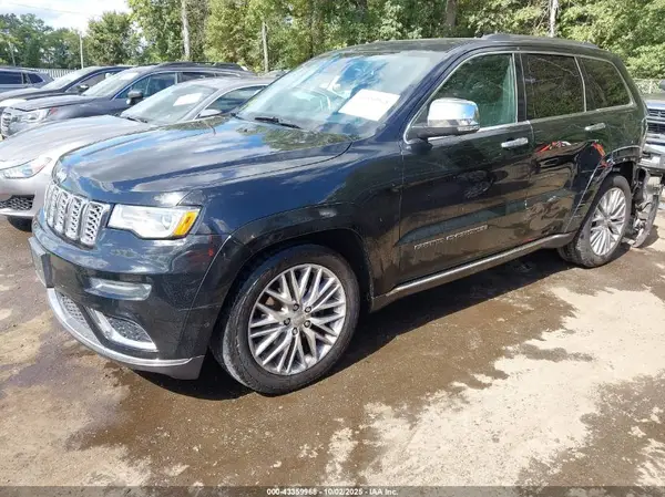 1C4RJFJG0HC777811 2017 JEEP GRAND CHEROKEE - Image 2