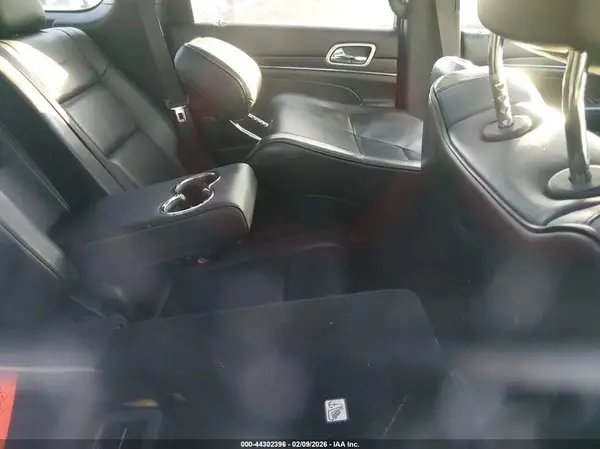 1C4RJFJG1JC249040 2018 JEEP GRAND CHEROKEE - Image 8