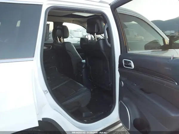 1C4RJFJG1JC449996 2018 JEEP GRAND CHEROKEE - Image 8
