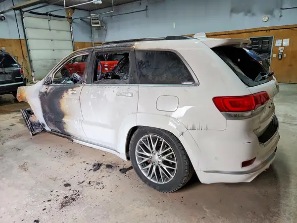 1C4RJFJG1JC458763 2018 JEEP GRAND CHEROKEE - Image 2