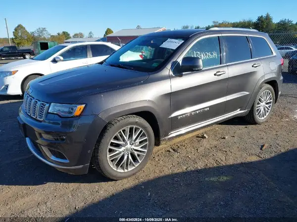 1C4RJFJG4HC807862 2017 JEEP GRAND CHEROKEE - Image 2