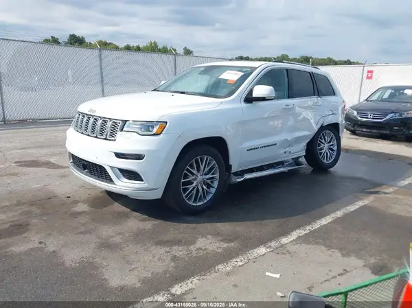 1C4RJFJG4JC108110 2018 JEEP GRAND CHEROKEE - Image 2