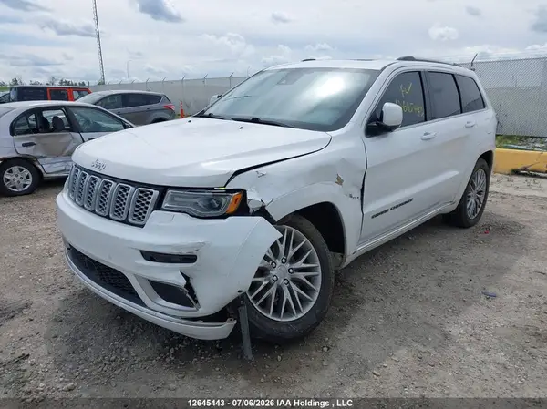 1C4RJFJG4JC156660 2018 JEEP GRAND CHEROKEE - Image 2