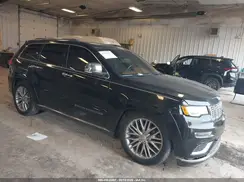 1C4RJFJG8JC209215 2018 JEEP GRAND CHEROKEE