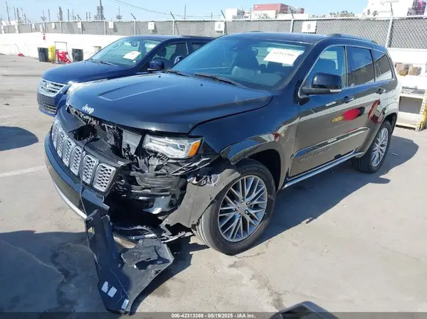 1C4RJFJG8JC258642 2018 JEEP GRAND CHEROKEE - Image 2