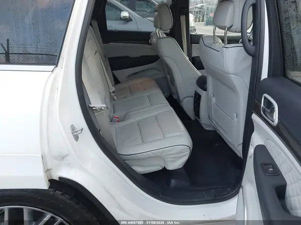 1C4RJFJG8JC377579 2018 JEEP GRAND CHEROKEE - Image 8