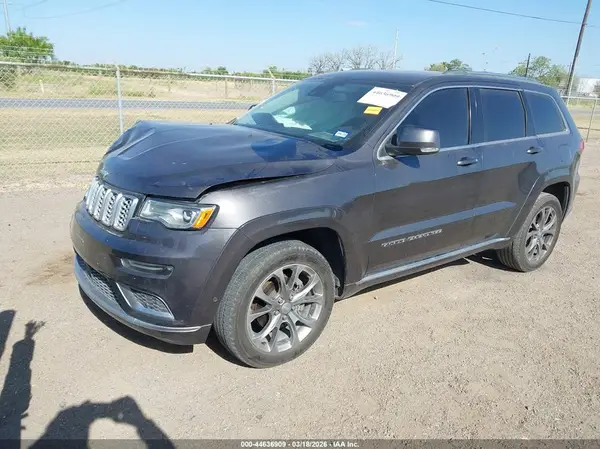 1C4RJFJG8KC768071 2019 JEEP GRAND CHEROKEE - Image 2