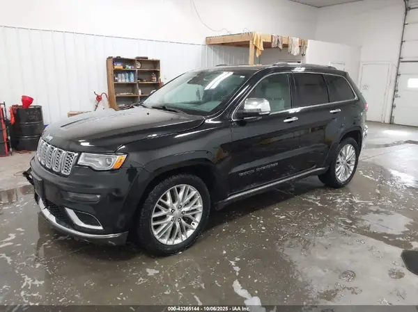1C4RJFJG9JC508650 2018 JEEP GRAND CHEROKEE - Image 2