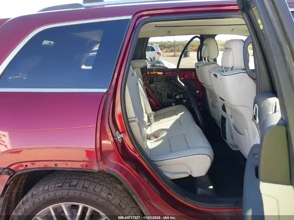 1C4RJFJM7JC263062 2018 JEEP GRAND CHEROKEE - Image 8