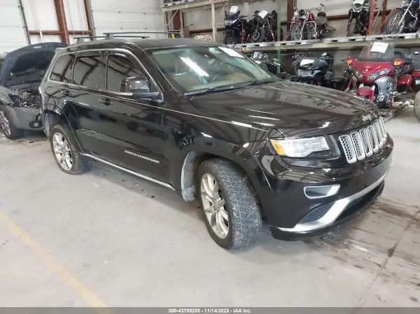 1C4RJFJT0GC352567 2016 JEEP GRAND CHEROKEE - Image 1