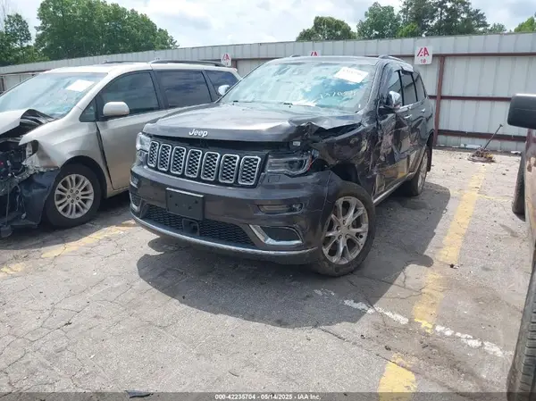 1C4RJFJT0LC137054 2020 JEEP GRAND CHEROKEE - Image 2