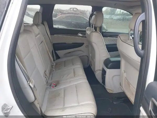 1C4RJFJT1HC679660 2017 JEEP GRAND CHEROKEE - Image 8