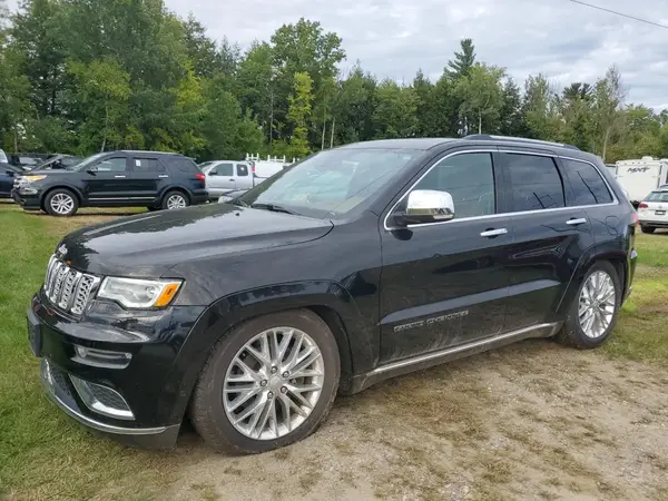 1C4RJFJT1JC139165 2018 JEEP GRAND CHEROKEE - Image 2
