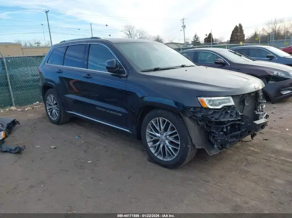 1C4RJFJT2JC191047 2018 JEEP GRAND CHEROKEE - Image 1