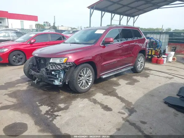 1C4RJFJT2JC251666 2018 JEEP GRAND CHEROKEE - Image 2