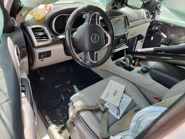 1C4RJFJT2KC800588 2019 JEEP GRAND CHEROKEE - Image 8