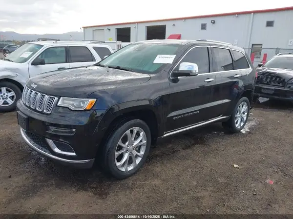 1C4RJFJT2LC219206 2020 JEEP GRAND CHEROKEE - Image 2
