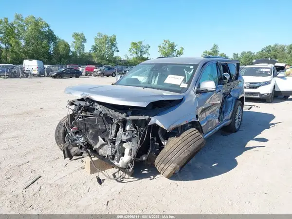 1C4RJFJT3JC165072 2018 JEEP GRAND CHEROKEE - Image 2