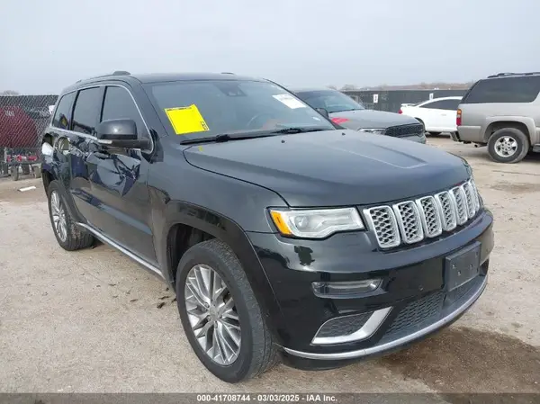 1C4RJFJT4HC770065 2017 JEEP GRAND CHEROKEE - Image 1