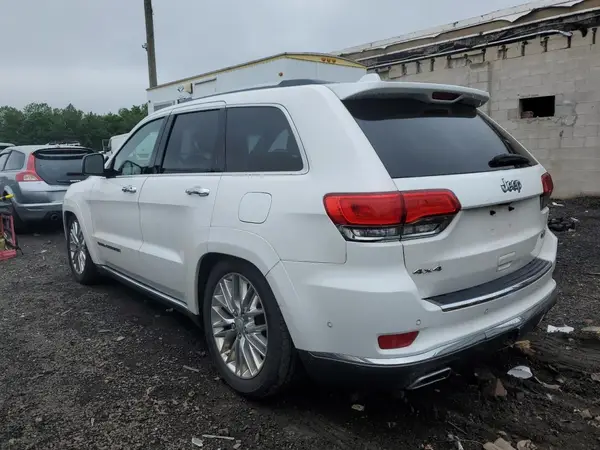 1C4RJFJT4JC164450 2018 JEEP GRAND CHEROKEE - Image 2