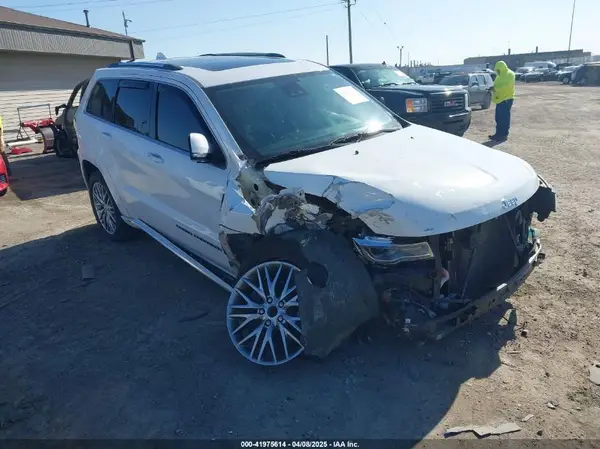 1C4RJFJT4JC212819 2018 JEEP GRAND CHEROKEE - Image 1