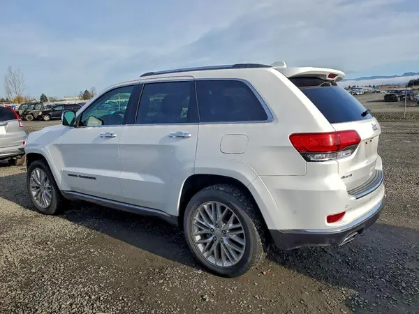 1C4RJFJT4JC389144 2018 JEEP GRAND CHEROKEE - Image 2