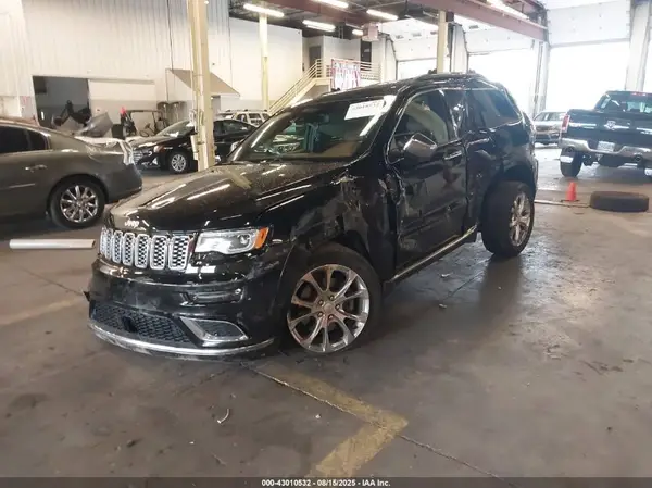 1C4RJFJT4KC740359 2019 JEEP GRAND CHEROKEE - Image 2