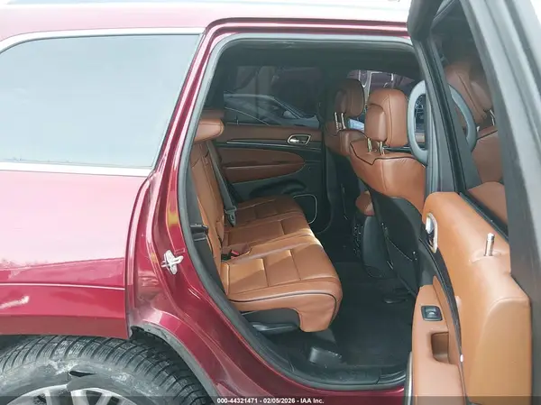 1C4RJFJT5HC901746 2017 JEEP GRAND CHEROKEE - Image 8