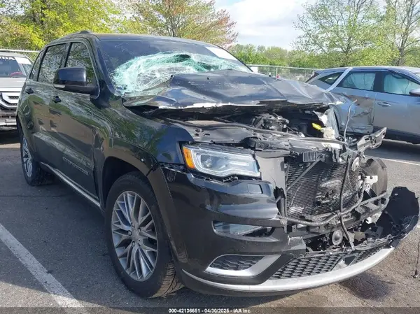 1C4RJFJT5JC120523 2018 JEEP GRAND CHEROKEE - Image 1
