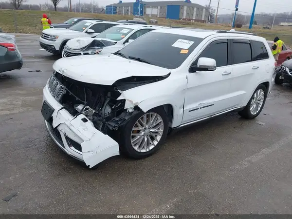 1C4RJFJT6HC847521 2017 JEEP GRAND CHEROKEE - Image 2