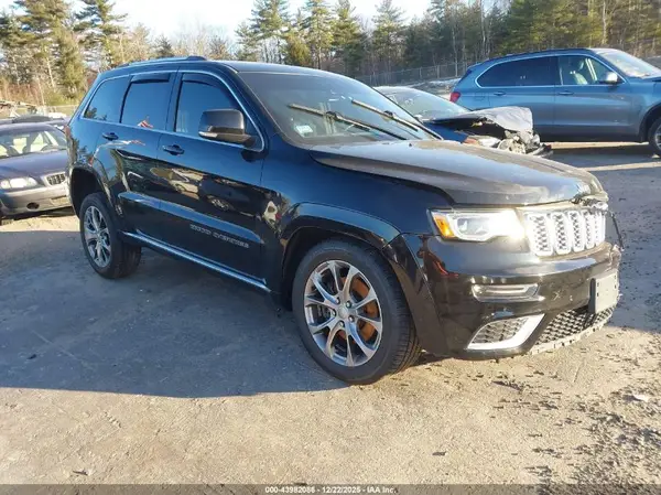 1C4RJFJT7KC558753 2019 JEEP GRAND CHEROKEE - Image 1