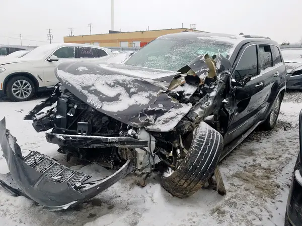 1C4RJFJT8HC623618 2017 JEEP GRAND CHEROKEE - Image 2