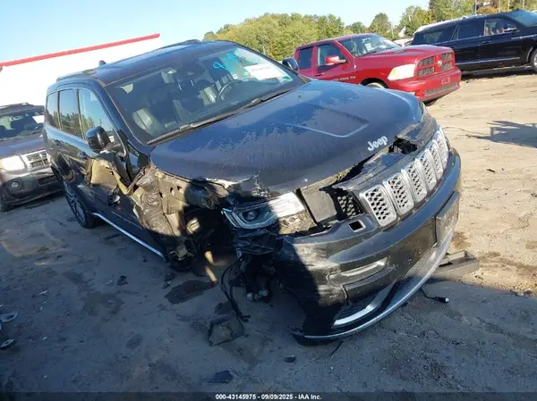 1C4RJFJT8JC252000 2018 JEEP GRAND CHEROKEE - Image 1