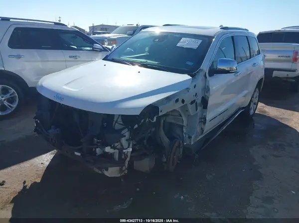 1C4RJFJT8KC709843 2019 JEEP GRAND CHEROKEE - Image 2
