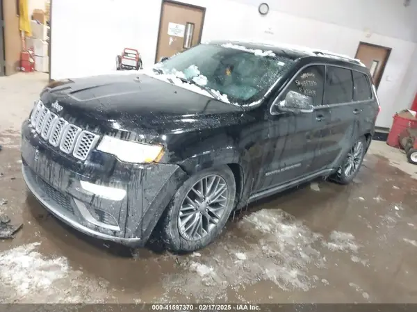 1C4RJFJTXHC672075 2017 JEEP GRAND CHEROKEE - Image 2