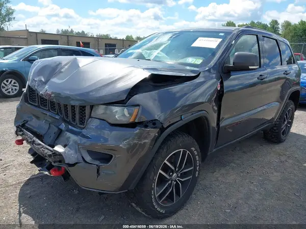 1C4RJFLG0HC683229 2017 JEEP GRAND CHEROKEE - Image 2