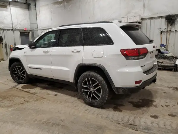 1C4RJFLG0HC811226 2017 JEEP GRAND CHEROKEE - Image 2