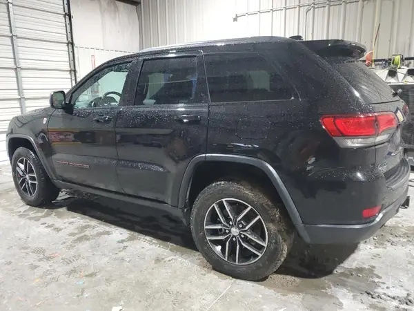 1C4RJFLG0JC258938 2018 JEEP GRAND CHEROKEE - Image 2